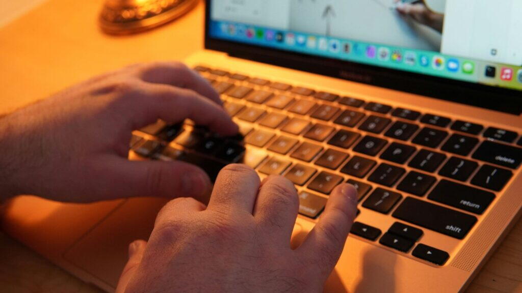 オールインワンプラグインで効率よく高速化する方法