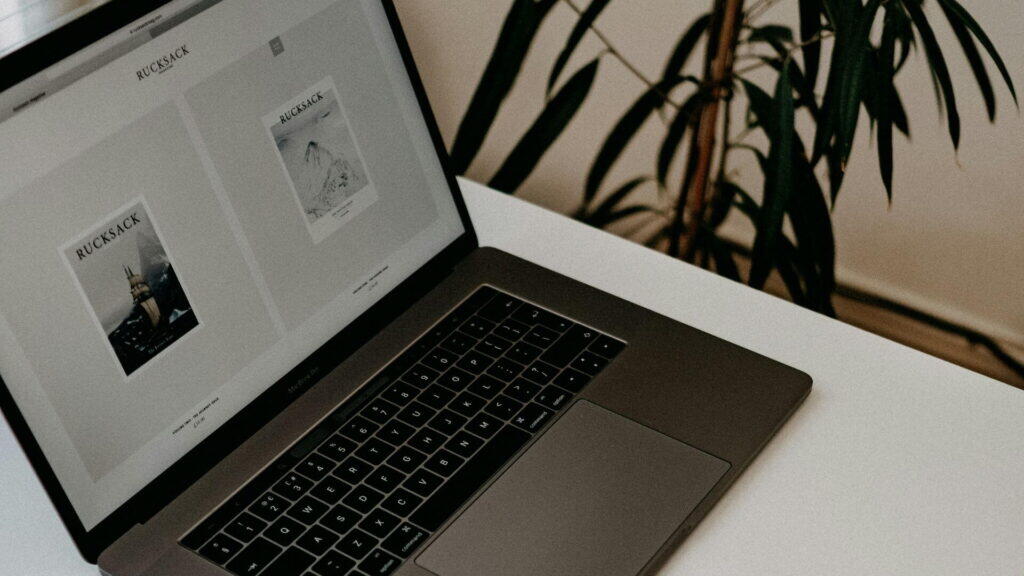 プラグインを増やさずにサイトマップを管理する方法